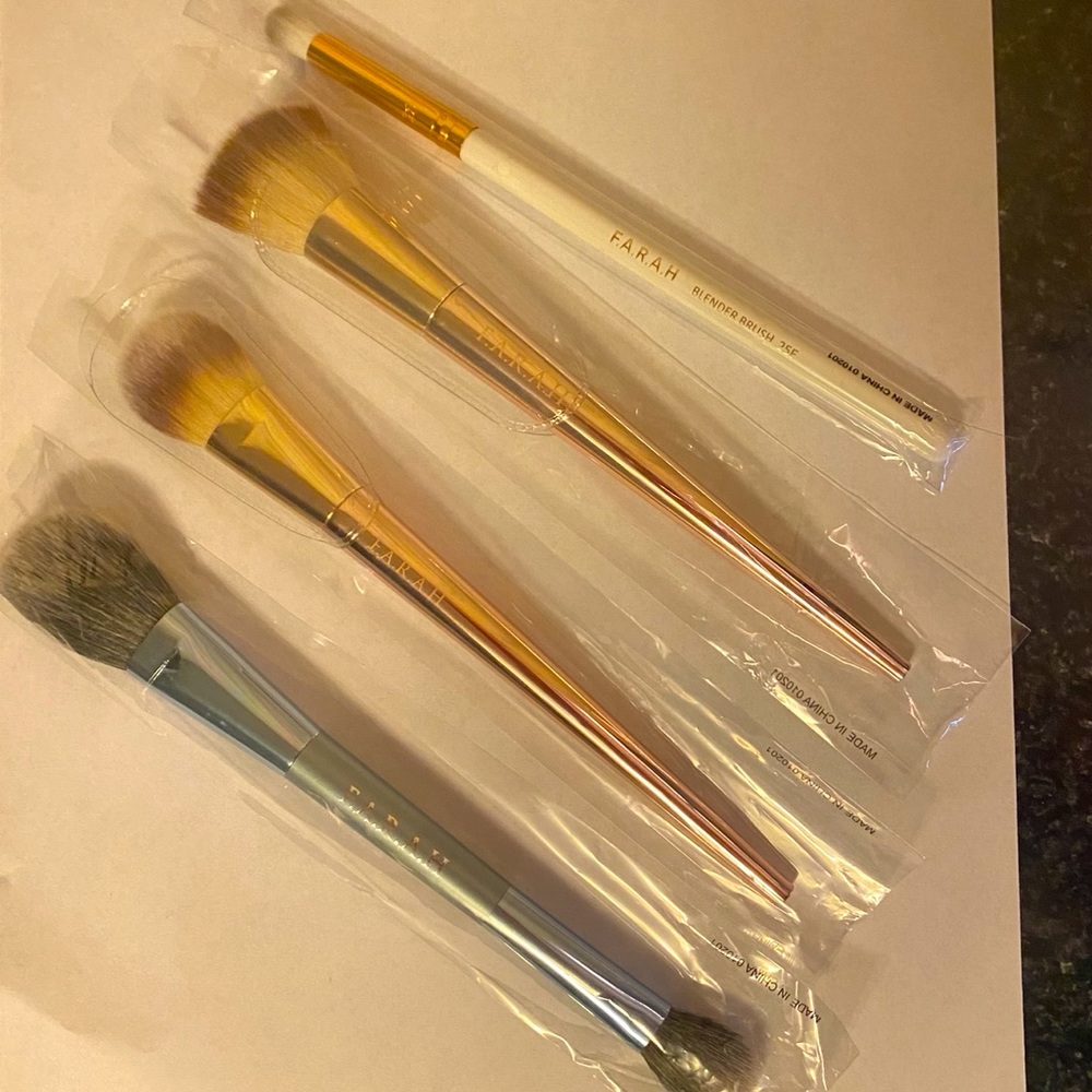 Lot of Four F.A.R.A.H New Makeup Brushes